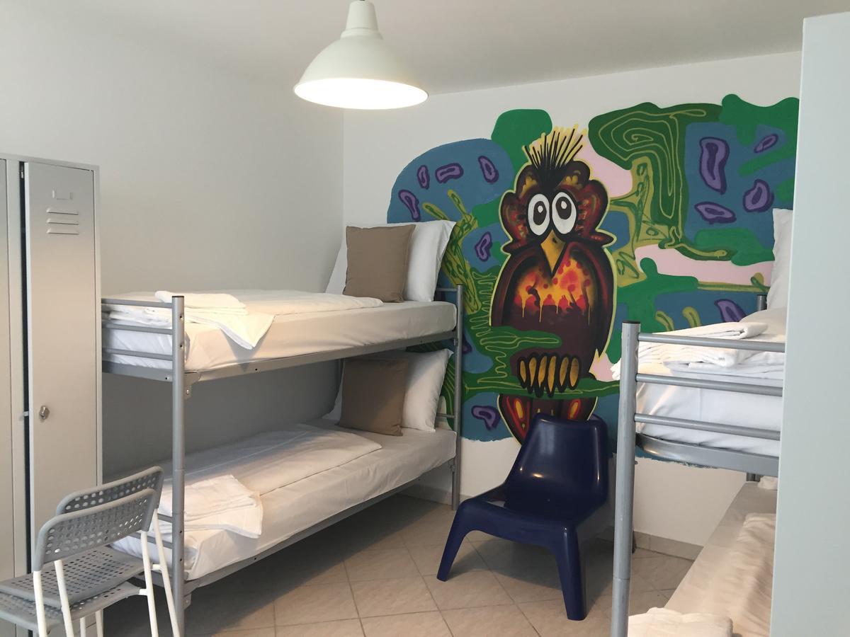 Boutique Hostel Zum Goldenen Kegel Відень Екстер'єр фото