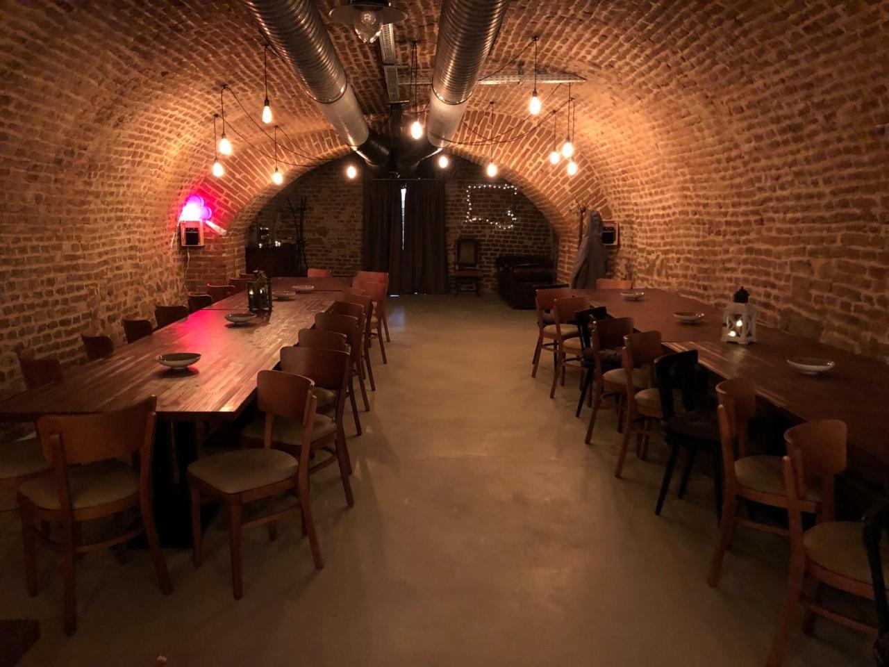 Boutique Hostel Zum Goldenen Kegel Відень Екстер'єр фото